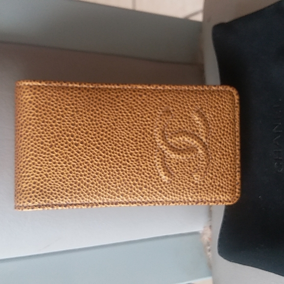 Authentic Chanel Caviar -iPhone 4 case wallet - Picture 2 of 8